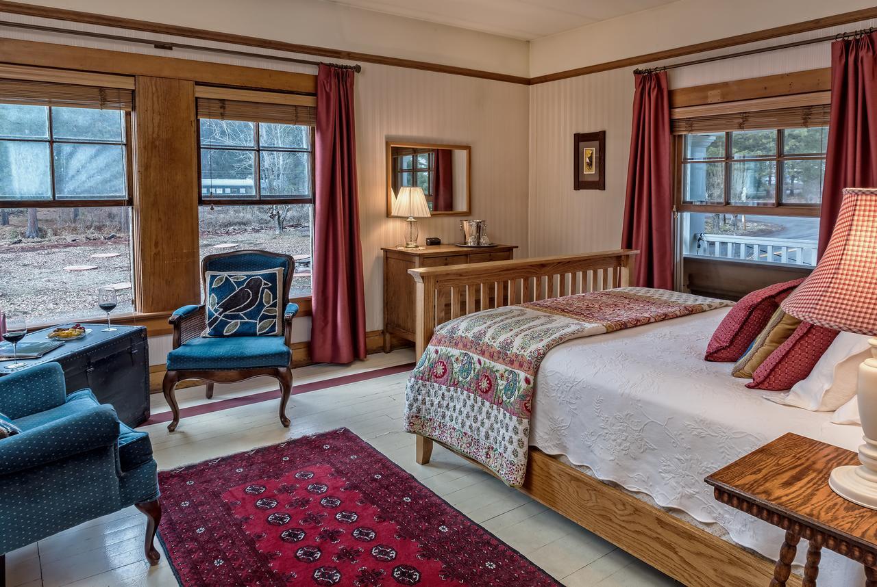 Mccloud Hotel Экстерьер фото