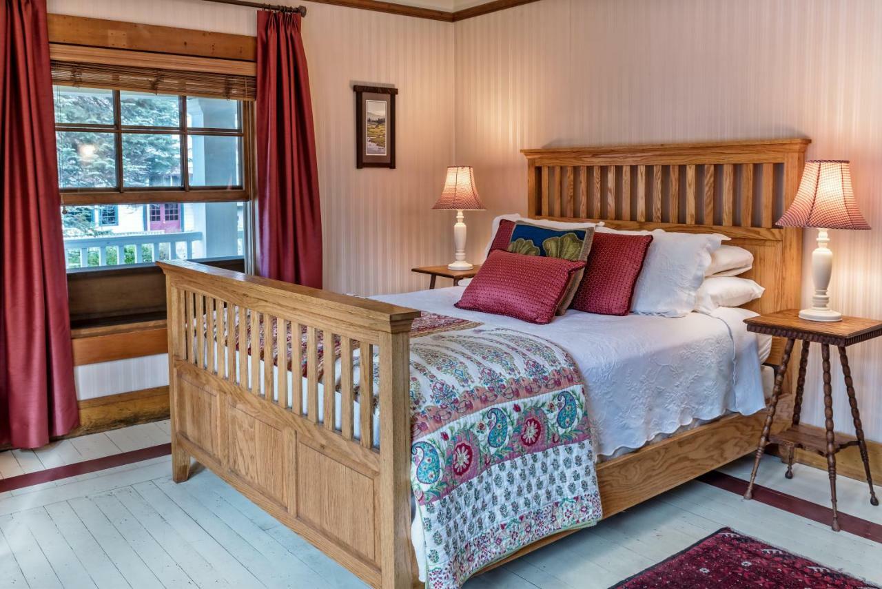 Mccloud Hotel Экстерьер фото