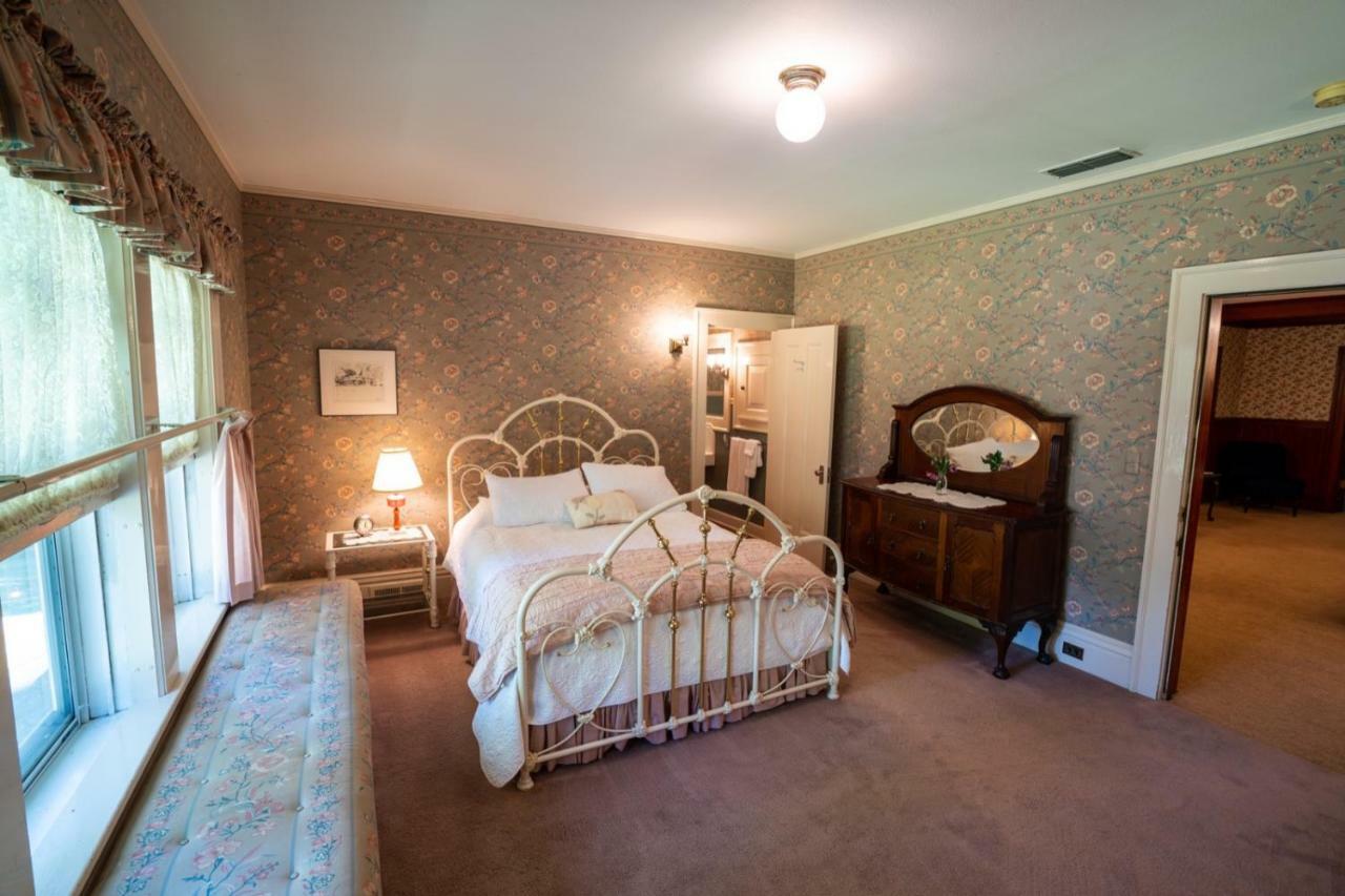 Mccloud Hotel Экстерьер фото